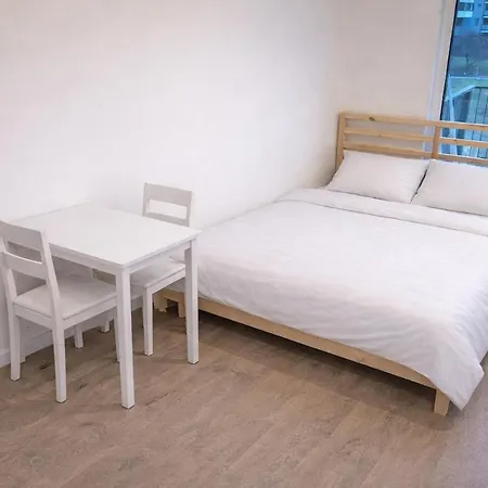 Apartment Modern In The Amadeus Prague